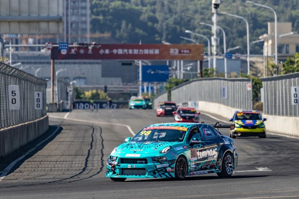 T组别的极, 领跑的位置 T组别的极, 领跑的位置