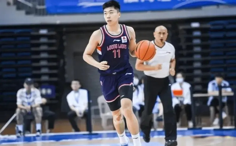 根本无法突, 内线崩盘